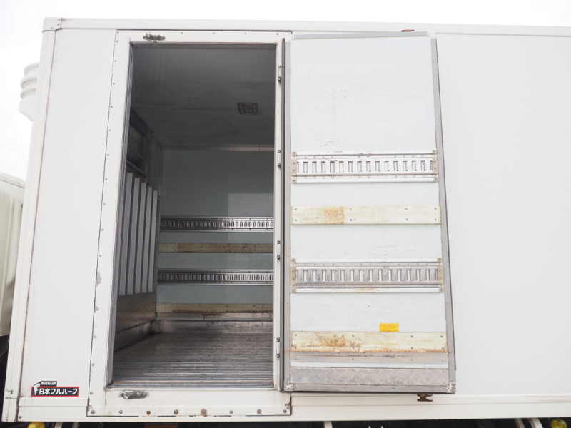 日野 冷凍バン レンジャープロ|中古トラックの販売・買取・査定のアイナビ