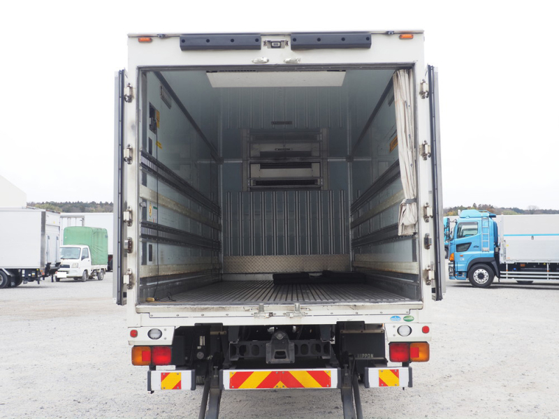 日野 冷凍バン レンジャープロ|中古トラックの販売・買取・査定のアイナビ