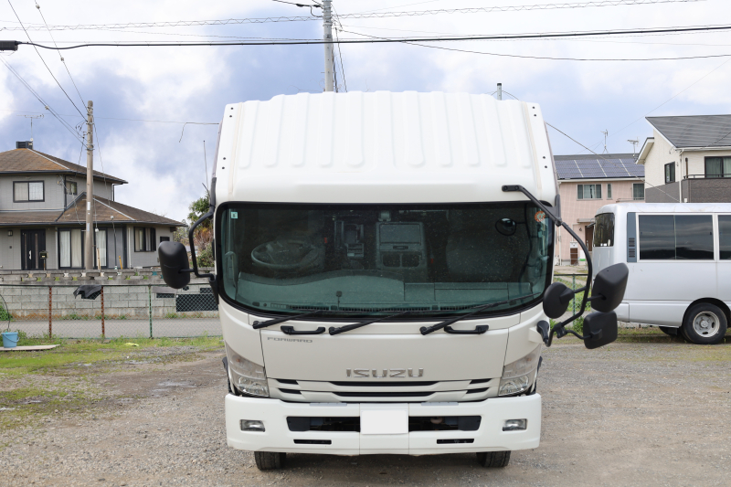 フォワード|中古トラックの販売・買取・査定のアイナビ