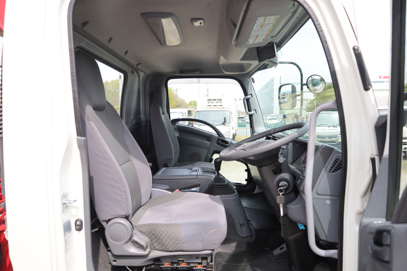 フォワード|中古トラックの販売・買取・査定のアイナビ