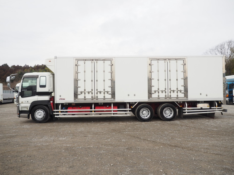 いすゞ 冷凍バン ギガ|中古トラックの販売・買取・査定のアイナビ