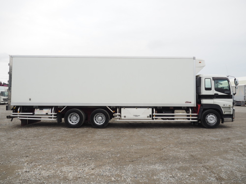 いすゞ 冷凍バン ギガ|中古トラックの販売・買取・査定のアイナビ