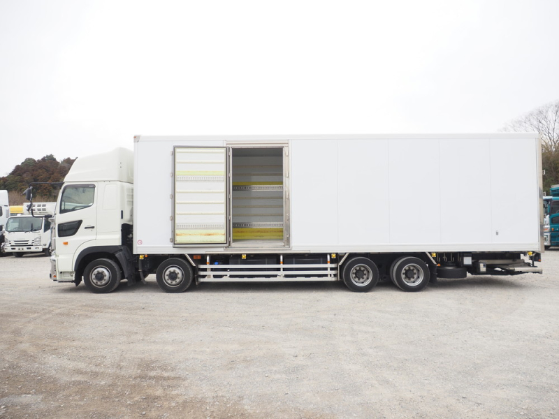 日野 冷凍バン プロフィア|中古トラックの販売・買取・査定のアイナビ