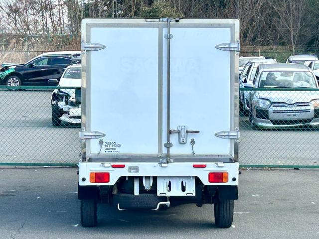 日産|中古トラックの販売・買取・査定のアイナビ