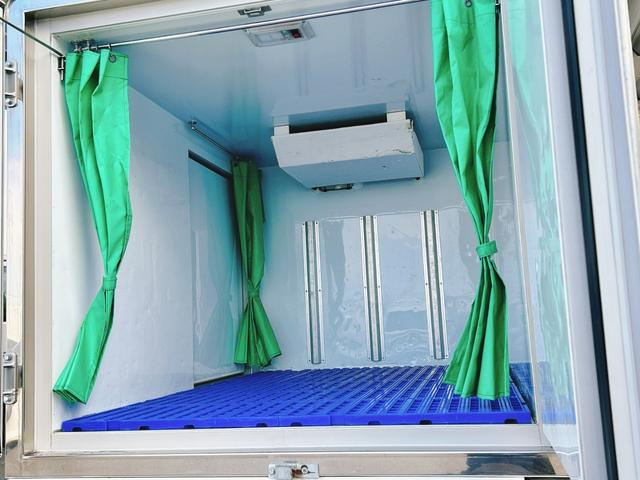 日産|中古トラックの販売・買取・査定のアイナビ