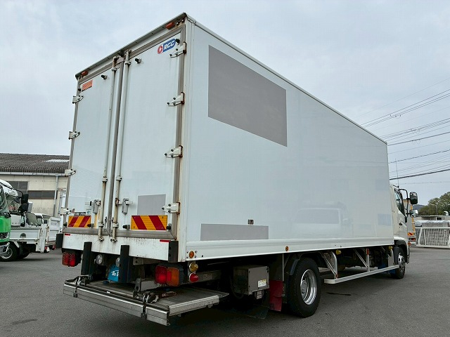 菱重コールドチェーンフルキャブ/ベッド付き左サイド観音扉|中古トラックの販売・買取・査定のアイナビ
