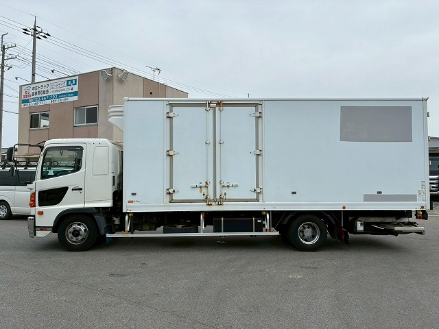菱重コールドチェーンフルキャブ/ベッド付き左サイド観音扉|中古トラックの販売・買取・査定のアイナビ