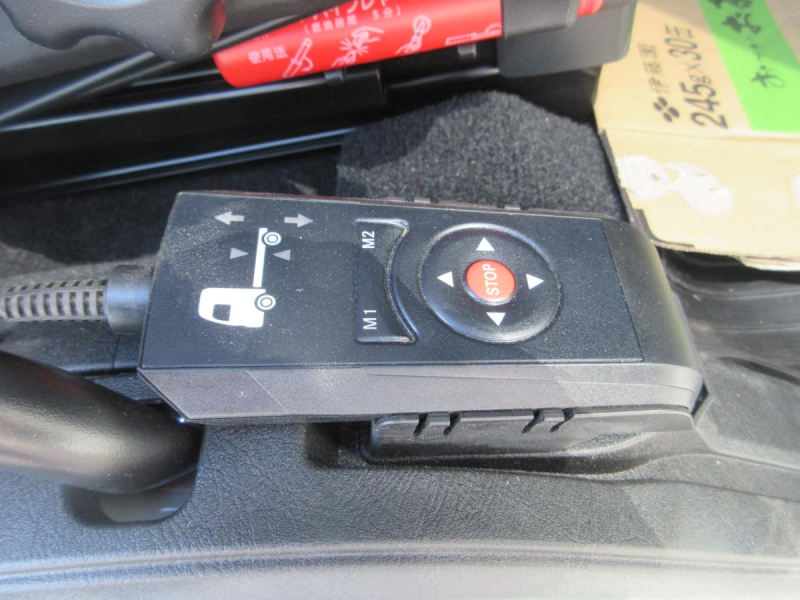 高床3軸 リヤエアサス UNIC製 4段 クレーン付アルミ平 !|中古トラックの販売・買取・査定のアイナビ