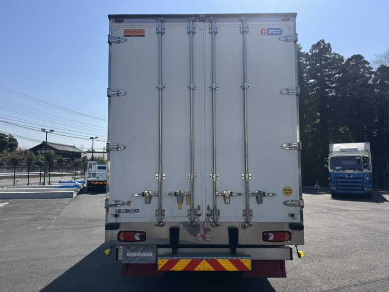 4軸低床エアサス菱重TDJS70A-L2低温門口ステンレス|中古トラックの販売・買取・査定のアイナビ