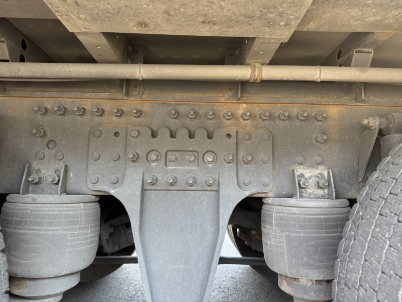 4軸低床エアサス菱重TDJS70A-L2低温門口ステンレス|中古トラックの販売・買取・査定のアイナビ