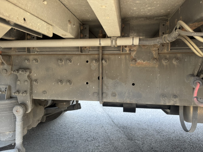 4軸低床エアサス菱重TDJS70A-L2低温門口ステンレス|中古トラックの販売・買取・査定のアイナビ