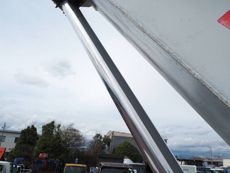 いすゞエルフ高所作業車アイチ高所作業車電工仕様13m|中古トラックの販売・買取・査定のアイナビ