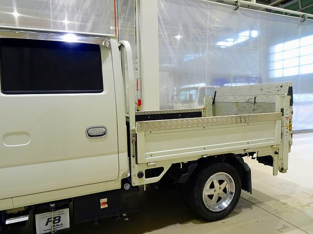 エルフ1.8t4WDFFL標準Wキャブ/垂直PG付総重量5t未満|中古トラックの販売・買取・査定のアイナビ