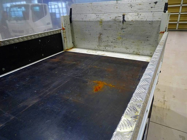 エルフ1.8t4WDFFL標準Wキャブ/垂直PG付総重量5t未満|中古トラックの販売・買取・査定のアイナビ