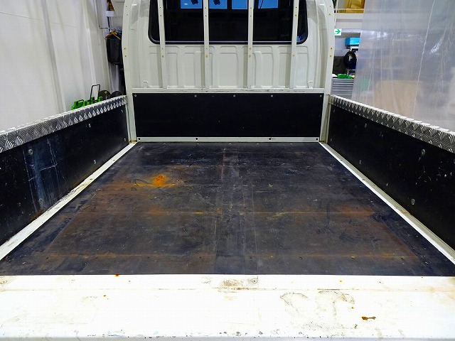 エルフ1.8t4WDFFL標準Wキャブ/垂直PG付総重量5t未満|中古トラックの販売・買取・査定のアイナビ