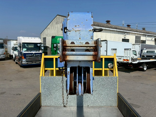 フックイン高所作業用2.63t距離浅140馬力5速MTマニュアル|中古トラックの販売・買取・査定のアイナビ