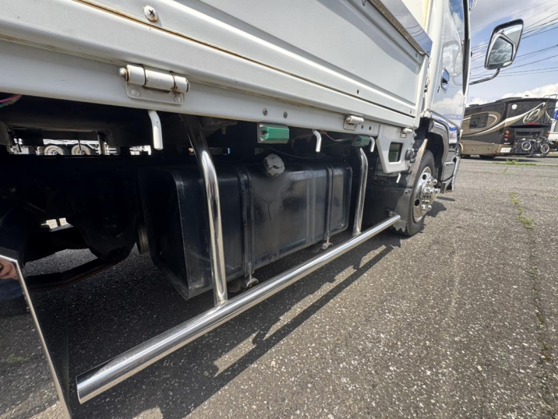 H8 いすゞ 平ボディ|中古トラックの販売・買取・査定のアイナビ