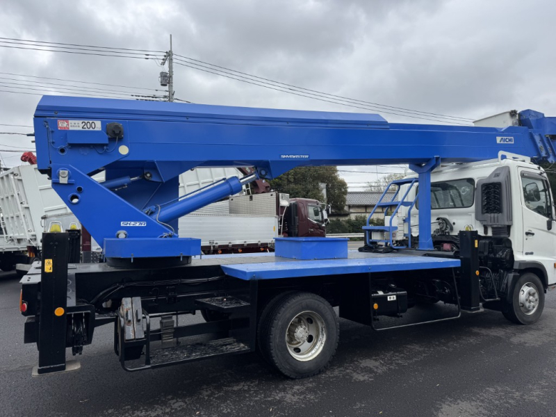 アイチ SK27A 27m バケット200kg|中古トラックの販売・買取・査定のアイナビ