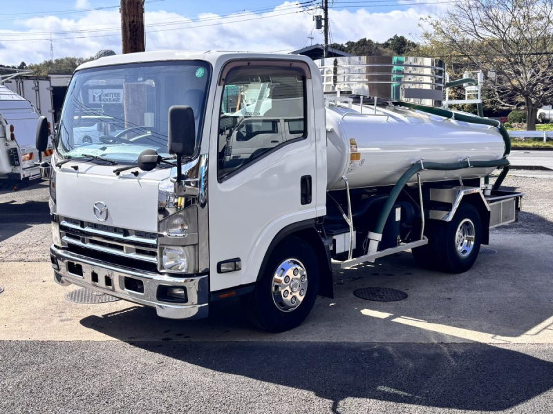 ワイド幅 バキューム車 モリタ製3700L|中古トラックの販売・買取・査定のアイナビ
