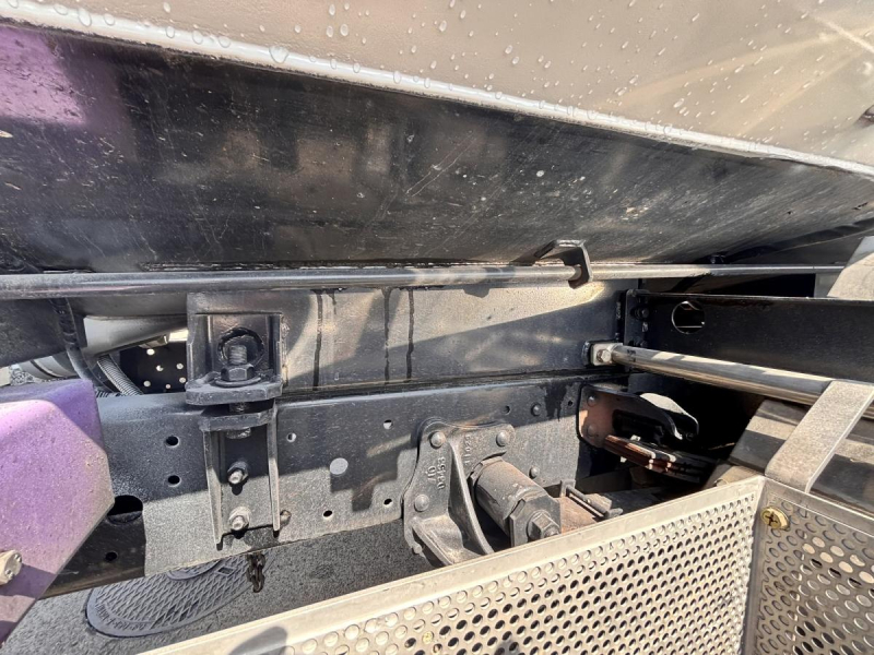 ワイド幅 バキューム車 モリタ製3700L|中古トラックの販売・買取・査定のアイナビ