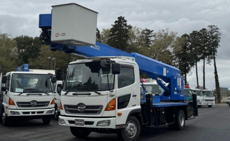 アイチ SK27A 27m バケット200kg|中古トラックの販売・買取・査定のアイナビ
