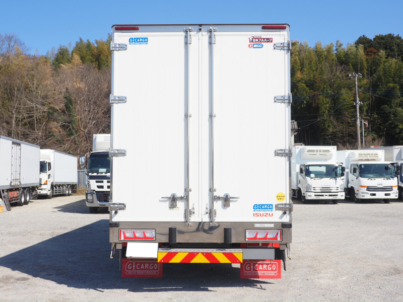 いすゞ 冷凍ウイング ギガ|中古トラックの販売・買取・査定のアイナビ