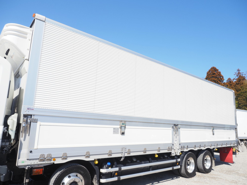 いすゞ 冷凍ウイング ギガ|中古トラックの販売・買取・査定のアイナビ