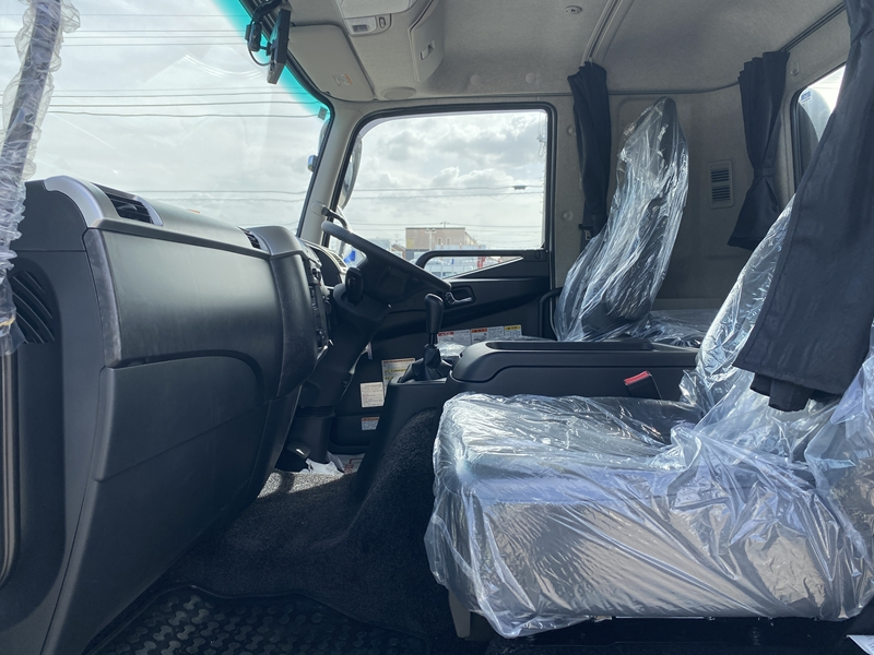 ファイター 新明和工業 ベット付 220PS 積載3,600kg プロライン装備|中古トラックの販売・買取・査定のアイナビ