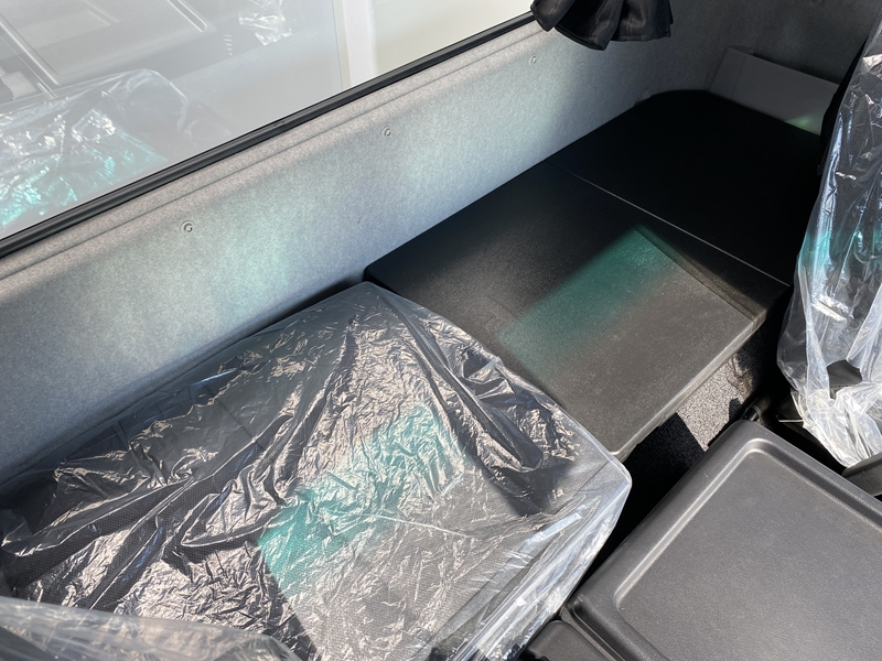 ファイター　ワイド　-30℃設定　積載2,550kg　床キーストン　プロライン装備|中古トラックの販売・買取・査定のアイナビ