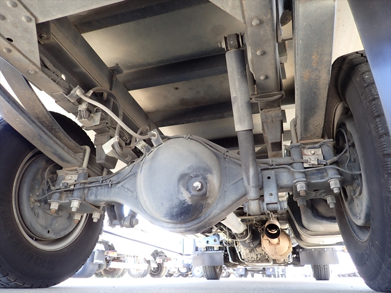 【352236】ドライバン　観音式3枚扉|中古トラックの販売・買取・査定のアイナビ