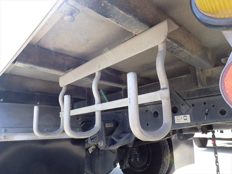 【352236】ドライバン　観音式3枚扉|中古トラックの販売・買取・査定のアイナビ