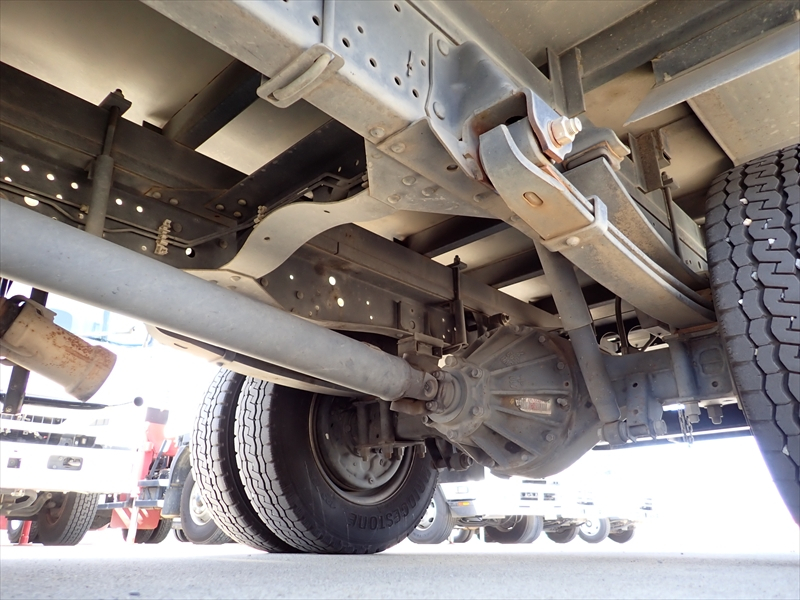 【352236】ドライバン　観音式3枚扉|中古トラックの販売・買取・査定のアイナビ