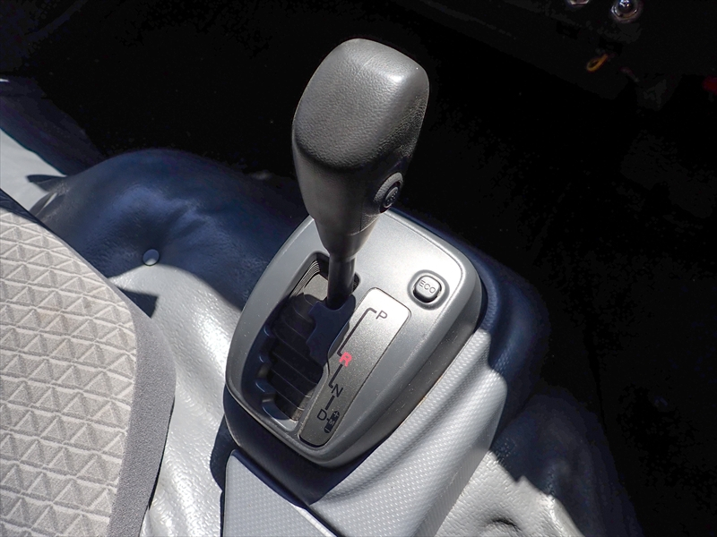 【352236】ドライバン　観音式3枚扉|中古トラックの販売・買取・査定のアイナビ