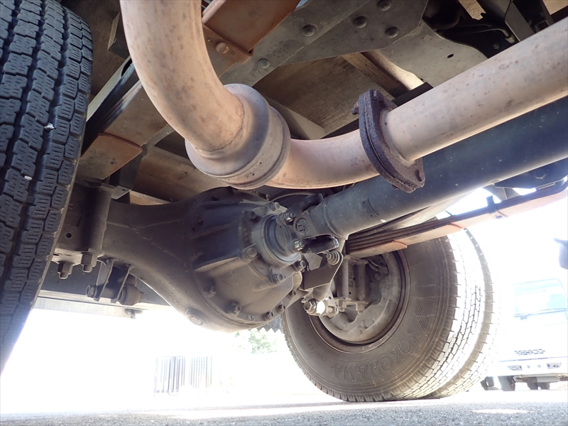 【352249】4段クレーン付き平ボディ　ラジコン付|中古トラックの販売・買取・査定のアイナビ