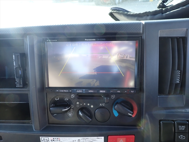 【352249】4段クレーン付き平ボディ　ラジコン付|中古トラックの販売・買取・査定のアイナビ