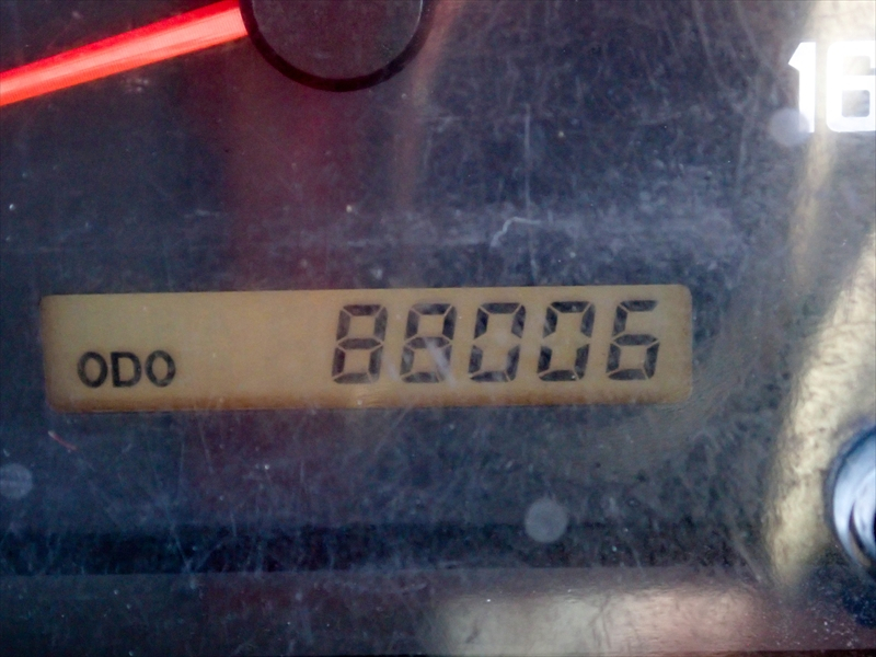 【352249】4段クレーン付き平ボディ　ラジコン付|中古トラックの販売・買取・査定のアイナビ