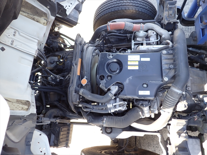 【352249】4段クレーン付き平ボディ　ラジコン付|中古トラックの販売・買取・査定のアイナビ