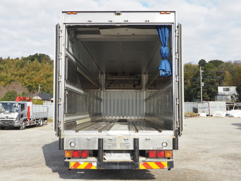 日野 冷凍バン プロフィア|中古トラックの販売・買取・査定のアイナビ