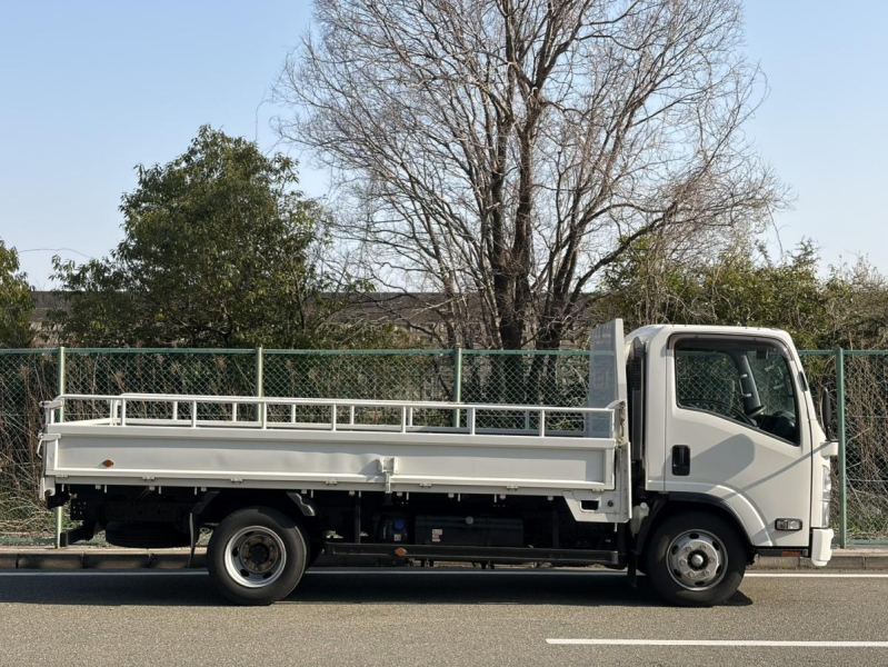 令和2年式2RG-LPR88ARワイドロング積載3.5t平|中古トラックの販売・買取・査定のアイナビ