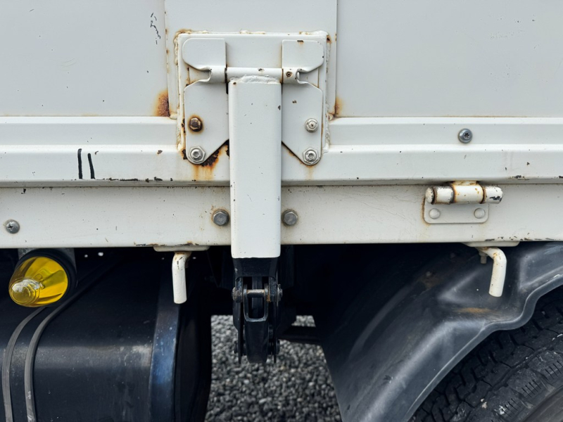 平成21年式☆日野レンジャー5段ラジコン角足クレーン付き平|中古トラックの販売・買取・査定のアイナビ