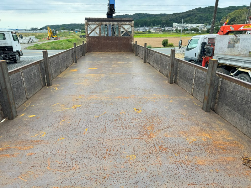 平成19年式☆ギガ2デフタダノZR503 3段ラジコンフックイン|中古トラックの販売・買取・査定のアイナビ