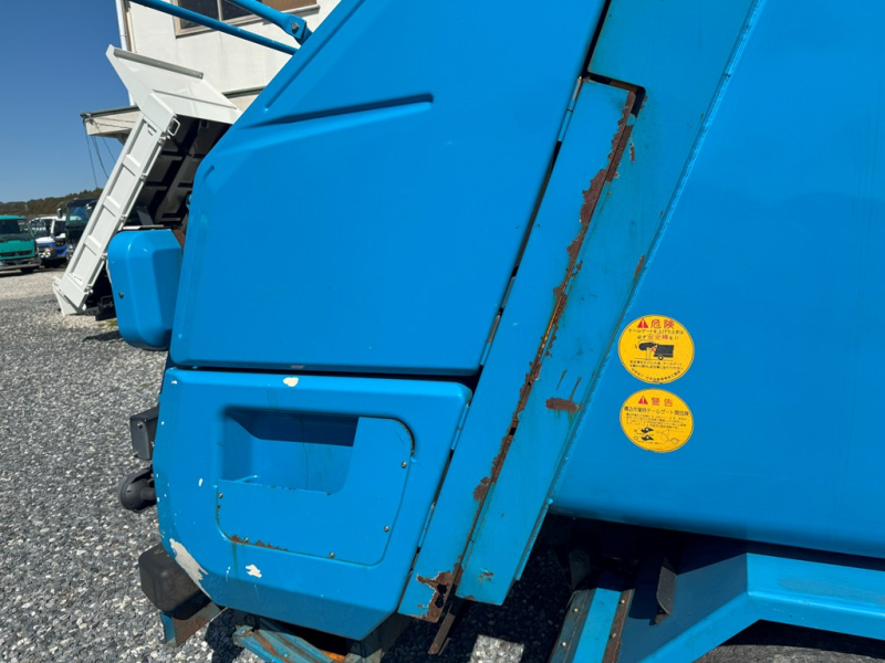 平成25年式☆いすゞエルフ 6㎥プレス式パッカー車|中古トラックの販売・買取・査定のアイナビ