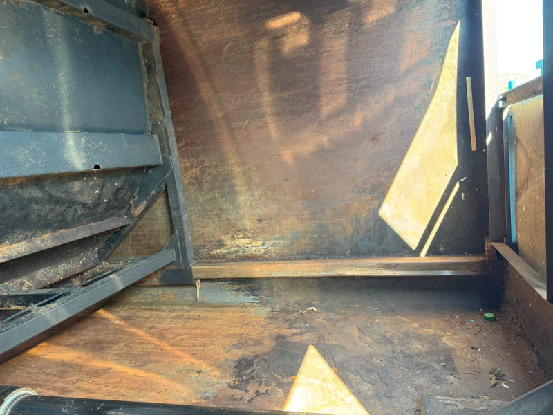 平成25年式☆いすゞエルフ 6㎥プレス式パッカー車|中古トラックの販売・買取・査定のアイナビ