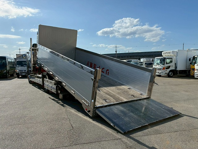 車検付セーフティローダーフルキャブリーフサス造りボディ|中古トラックの販売・買取・査定のアイナビ