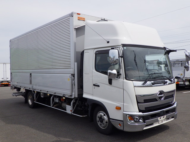 日野 2PG-FD2ABG アルミウィング 4t ワイド 格納ゲート 床鉄板|中古トラックの販売・買取・査定のアイナビ