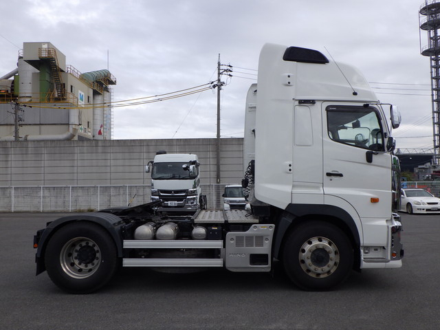 日野 2DG-SH1EEGG Sヘッド 10t超  第五輪荷重11.5t|中古トラックの販売・買取・査定のアイナビ