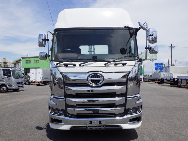 日野 2DG-SS1EKHA ダブルヘッド 520PS 第五輪荷重18t|中古トラックの販売・買取・査定のアイナビ