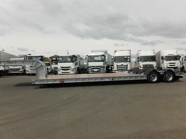 東邦TD50J3T2改低床16輪幅299cm緩和車両2デフ引未登録|中古トラックの販売・買取・査定のアイナビ