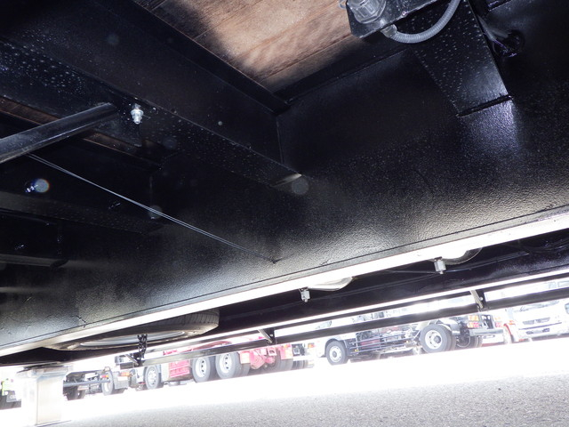 東邦TL26G4E2改低床8輪重機運搬シングル引き幅299Cm|中古トラックの販売・買取・査定のアイナビ