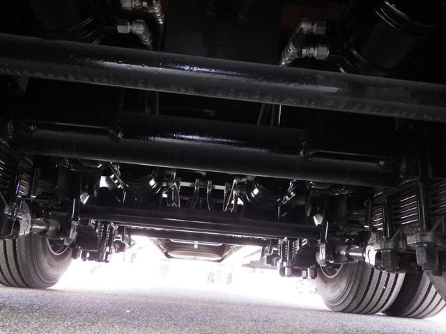 東邦TL26G4E2重機トレーラー幅2.5m自動歩み付|中古トラックの販売・買取・査定のアイナビ